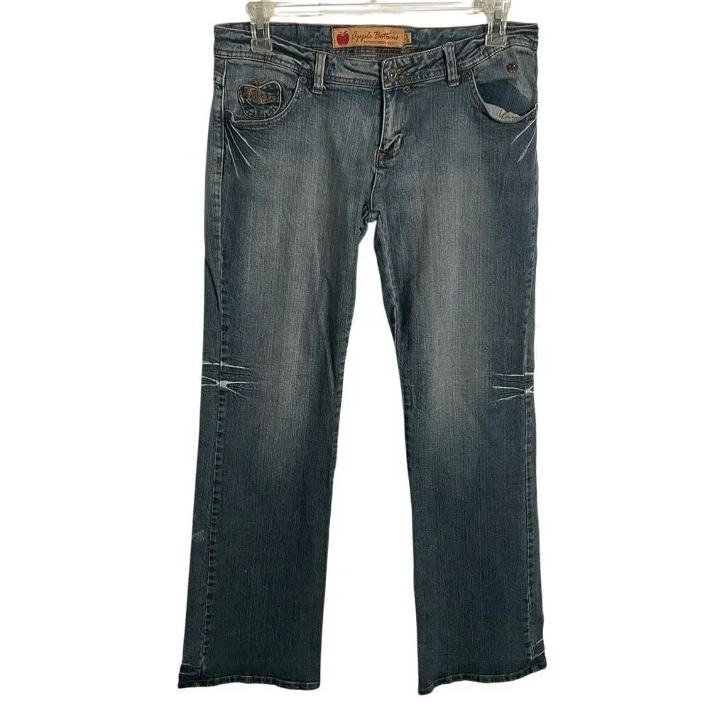 Y2K Apple Bottoms Juniors Jeans 9/10 Flared Leg Thick Stitch Embroidered Pockets